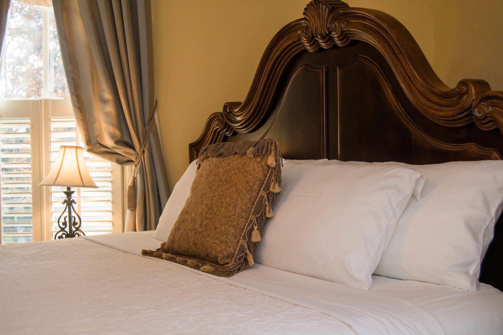 Oak Hill On Love Lane Bed And Breakfast Inn Waynesville Exteriér fotografie